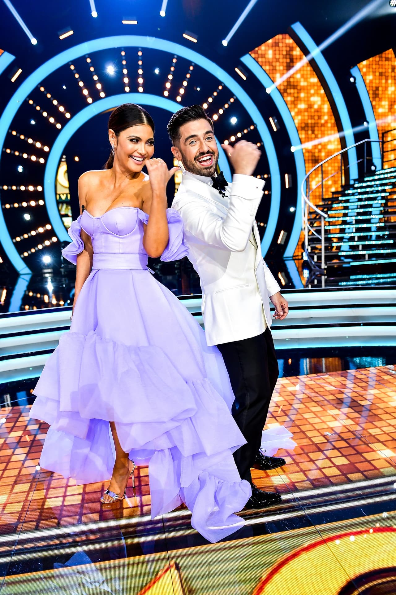 Mientras que Chiqui y Borja estaban felices por haber concluido este gran proyecto que los hizo coincidir en la conducción y en el cual demostraron siempre buena química.