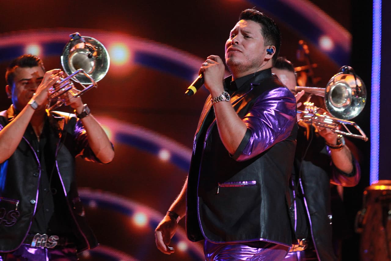 Banda MS también tuvo una afortunada actuación durante la gran noche, pues además interpretó sobre el escenario el tema 'Sentimental', en el gran homenaje a Joan Sebastian.