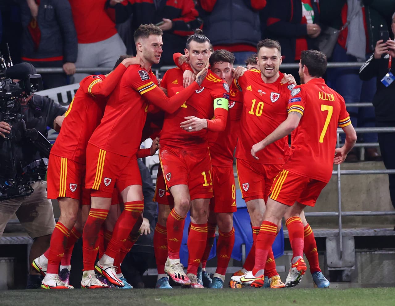 Italia volvió a quedarse sin Mundial por segunda ocasión consecutiva, mientras que el sueño de Gareth Bale con Gales sigue más vivo que nunca y Suecia se encamina a Qatar 2022 tras eliminar a República Checa.