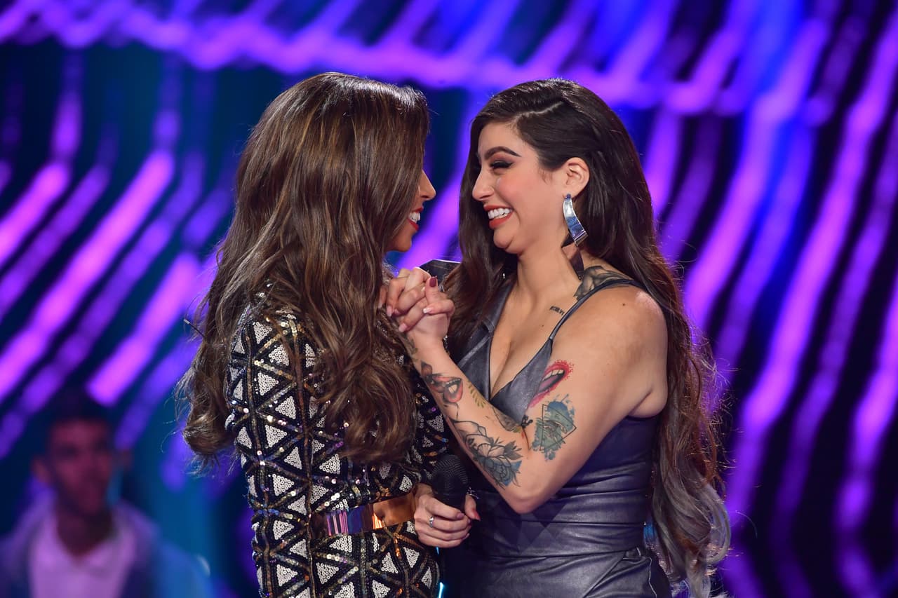 Fue por esta razón que las dos tendrían la oportunidad de subir al escenario a cantar el tema que había elegido para esta Noche de Divas.