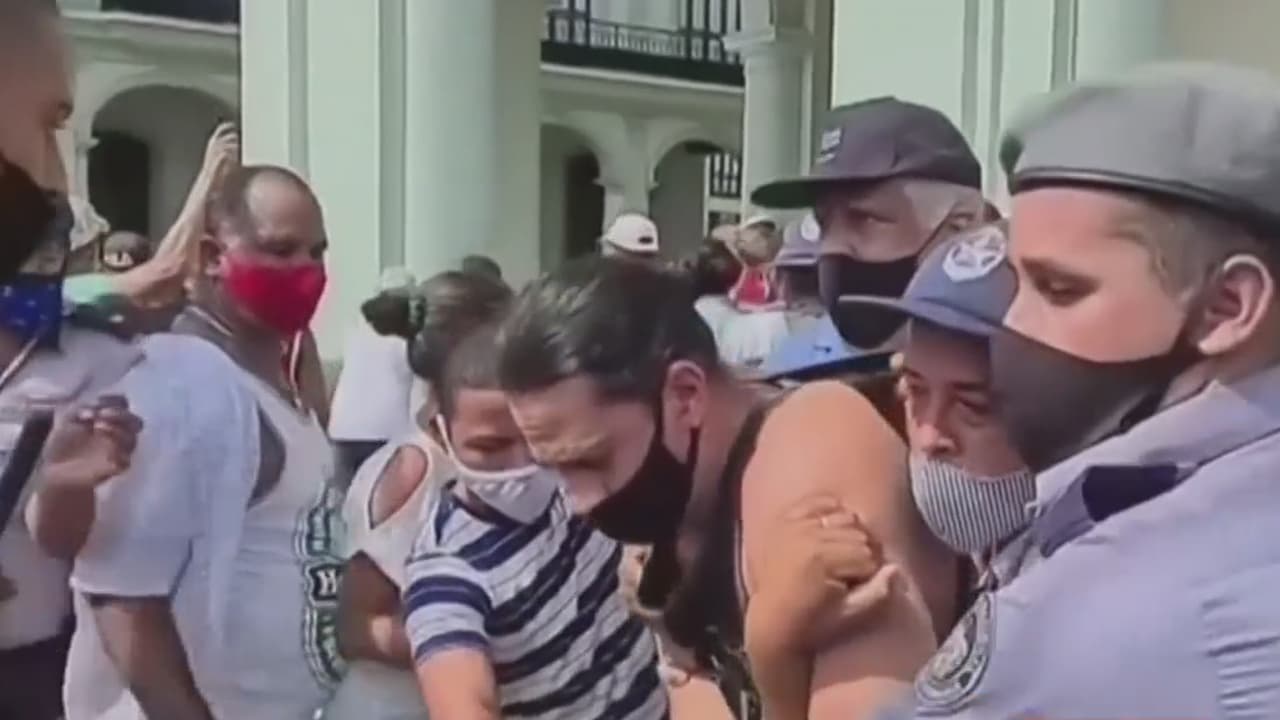 Con las protestas se intensifican las denuncias de represión por parte de las autoridades cubanas