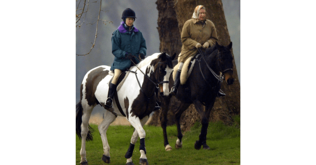 reina Isabel II y princesa Ana