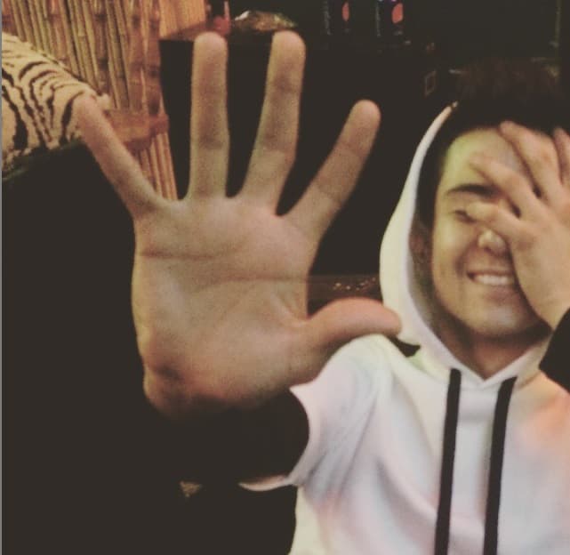 'No more pictures,, please!'