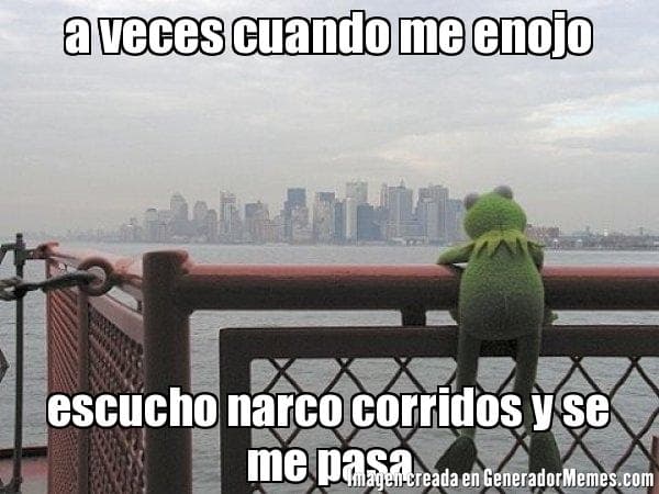 Uno de los exponentes más importantes de este género es el Komander, considerado como un líder en este movimiento, con influencia en el norte de México y en Estados Unidos, donde no existe un veto al narcocorrido.