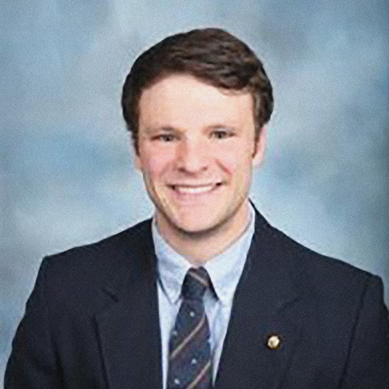 Había pasado más de un año y medio encarcelado en Corea del Norte y fue liberado por "razones humanitarias".