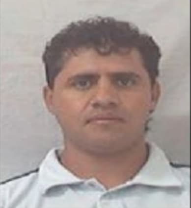 En 2015 le compuso un corrido a Felipe de Jesús Pérez Luna, apodado ‘El Ojos’, exlíder del Cártel de Tláhuac. El tema estaba titulado ‘Corridón’ y versaba sobre las aventuras de este narcotraficante.
<br>