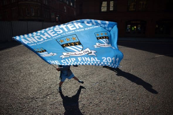 8. MANCHESTER CITY- De acuerdo con consultora Brand Finance esta marca tuvo un aumento en su valor del 77%, subiendo tres peldaños en el ranking. Su valor es de $302 millones.