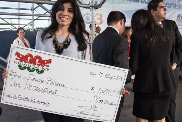 La comunidad mexicana se reunio en el historico Penn's Landing para celebrar el dia de la independencia mexicana. Estas son algunas imagenes.