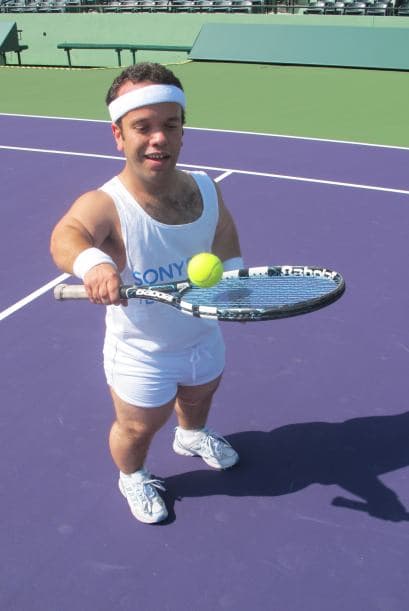 A jugar tenis con El Gordo y La Flaca