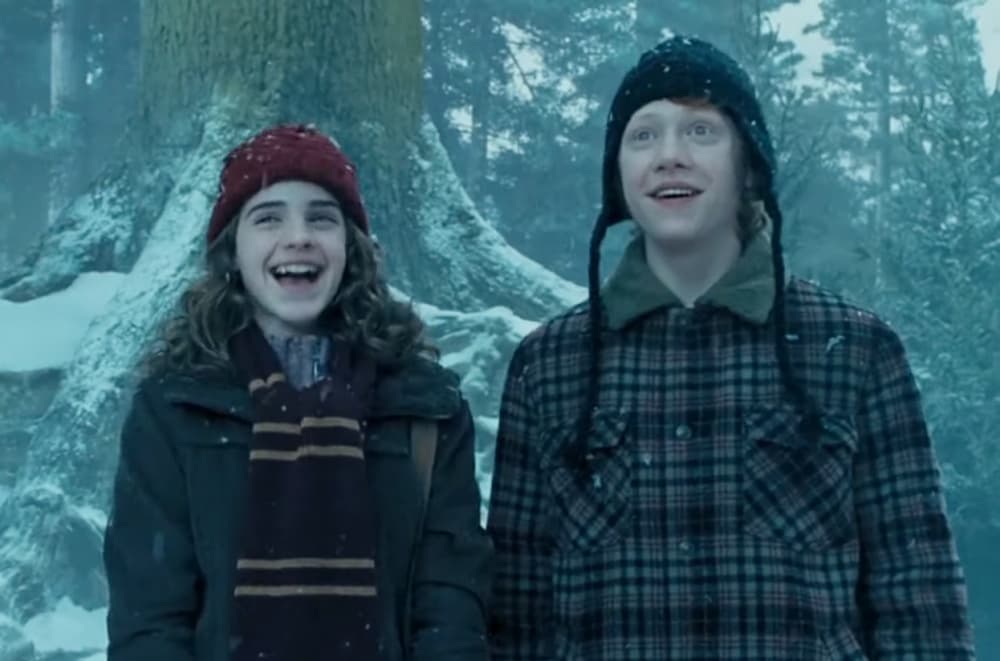 En una entrevista para 'Insider', la diseñadora aseguró que su objetivo era darle un giro más moderno a los magos y teniendo en cuenta el público objetivo de la historia, debía parecer que los personajes se vestían sin ayuda de nadie. Es por eso que en la tercera película de la saga, los protagonistas llevaban jeans y sudaderas casi todo el tiempo.
<br>