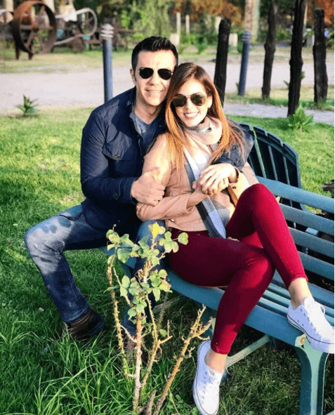 Jackie Sauza también fue ganadora de Nuestra Belleza Jalisco 2012 y estuvo entre las cinco finalistas de Nuestra Belleza México de ese mismo año. Recientemente participó en melodramas como 'En tierras salvajes' y 'Lo imperdonable'.