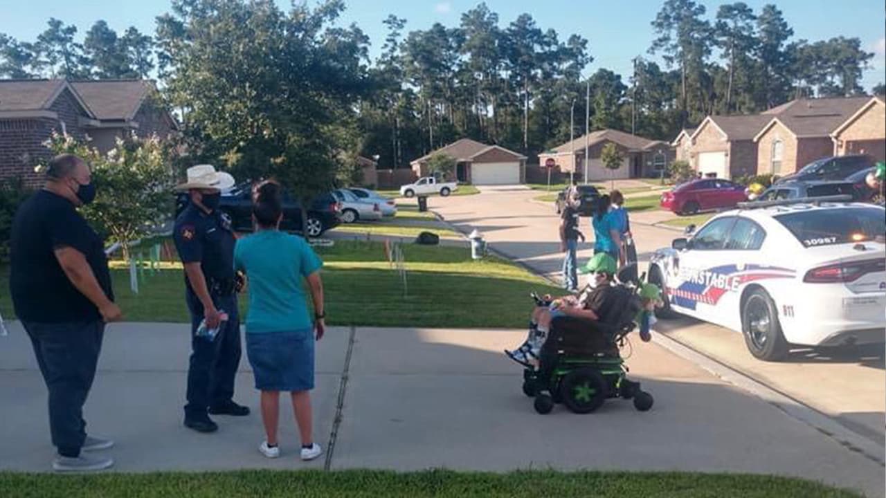 Galván asegura que este tipo de acciones no son extrañas para el equipo de Mark Herman, del precinto cuatro de la oficina del sheriff condado Harris, y está agradecido de que en esta ocasión él tuvo la oportunidad de ayudar.