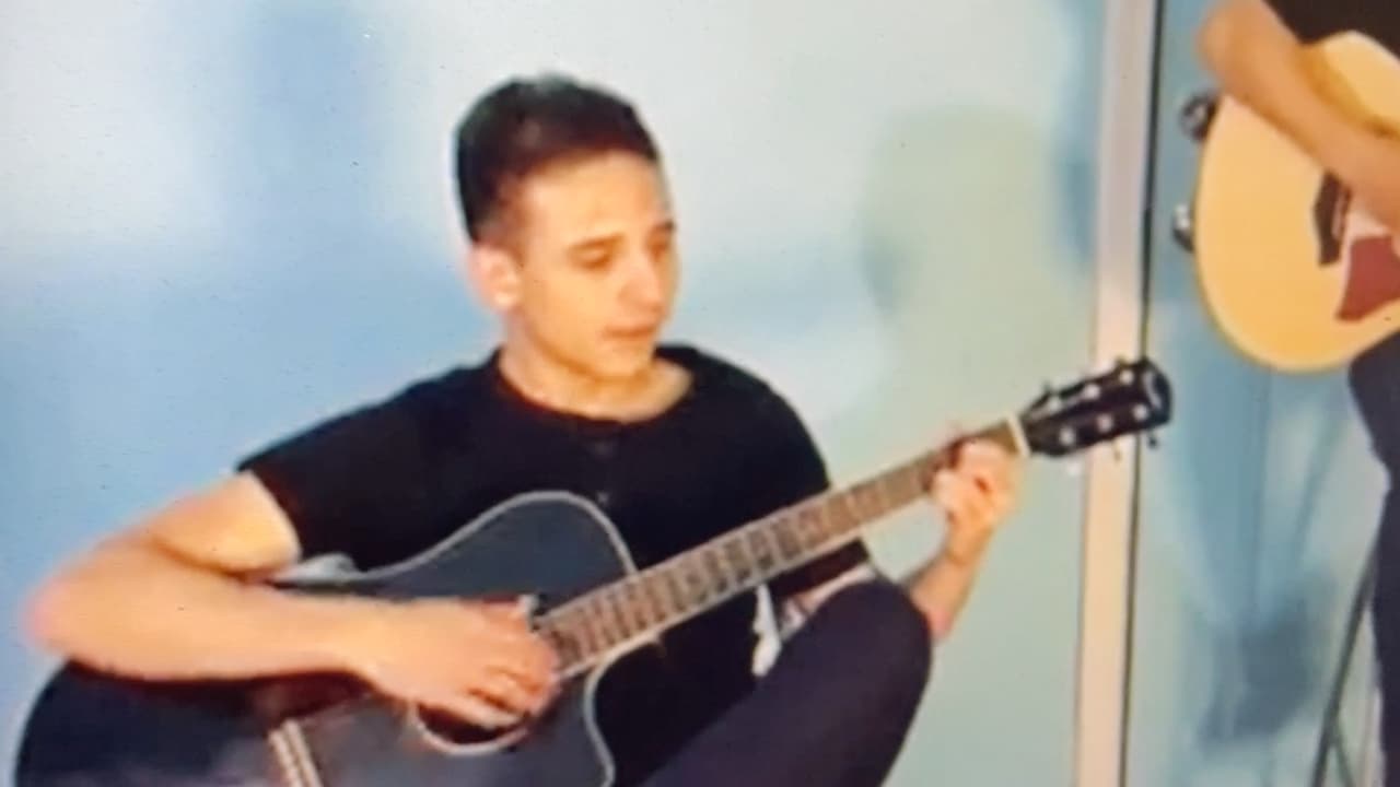 La música es otras de las pasiones de Antonio Macías además de la ciencias aeroespaciales.