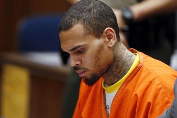 El cantante permanecerá en prisión hasta su nueva audiencia.