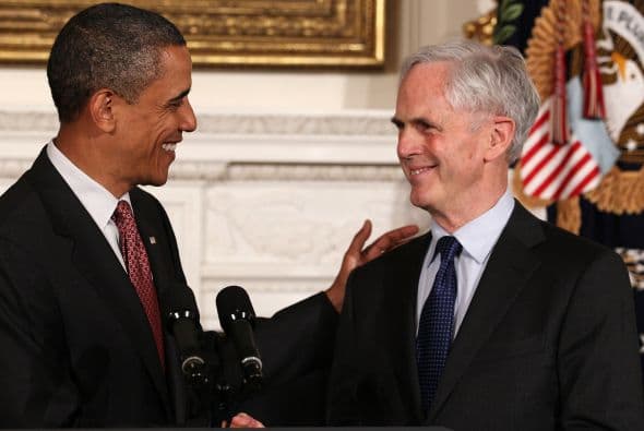 Robert Iger, presidente de la compañía Disney, celebró el nombramiento de Bryson calificándolo de "dirigente experimentado".