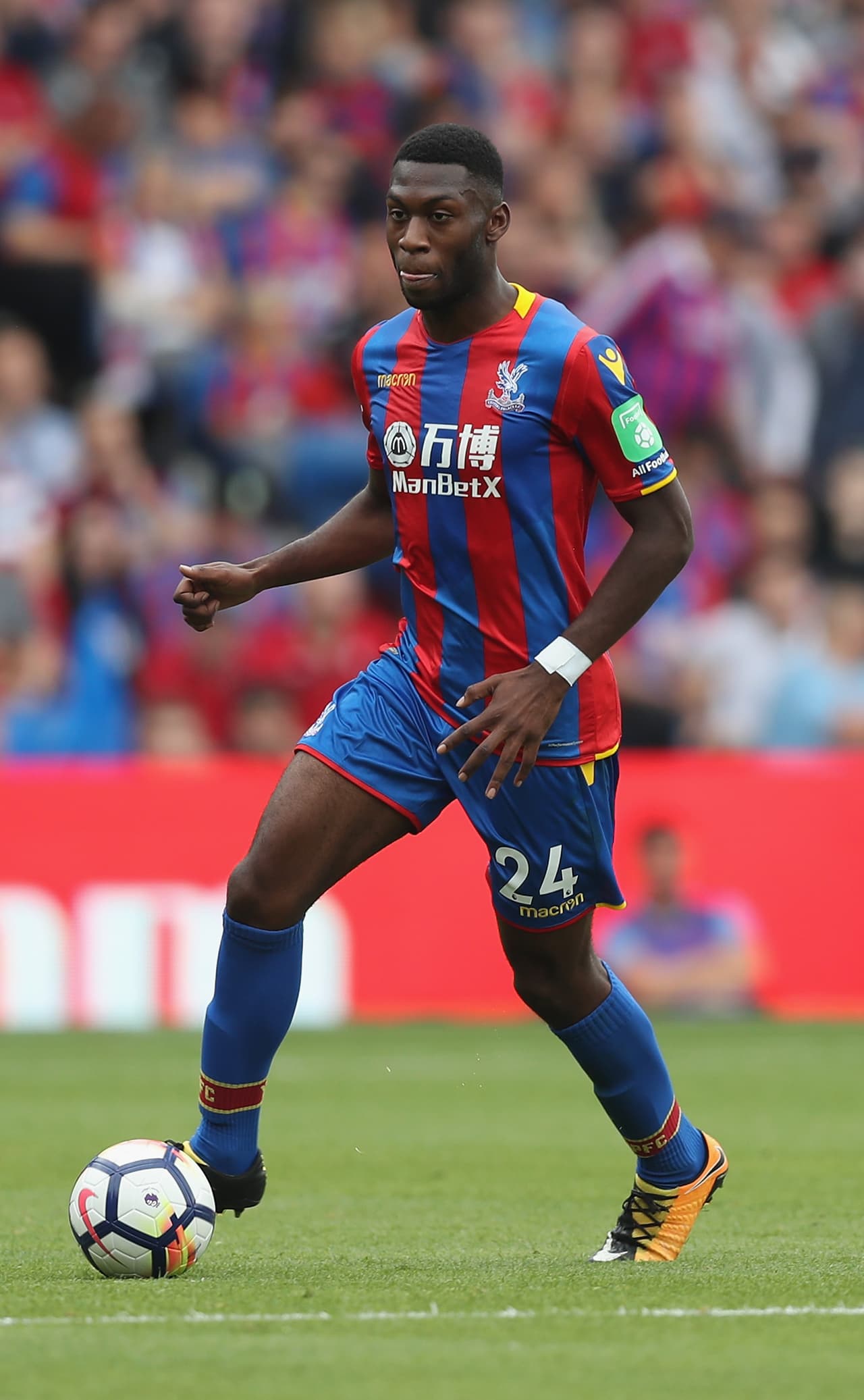 <b>13. Timothy Fosu-Mensah - Defensa - 19 años </b>(Holanda / Crystal Palace)