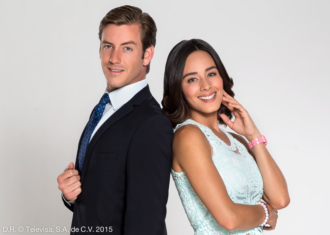 Juan Diego Covarrubias y Esmeralda Pimentel nos divirtieron con sus líos amorosos en "La Vecina".