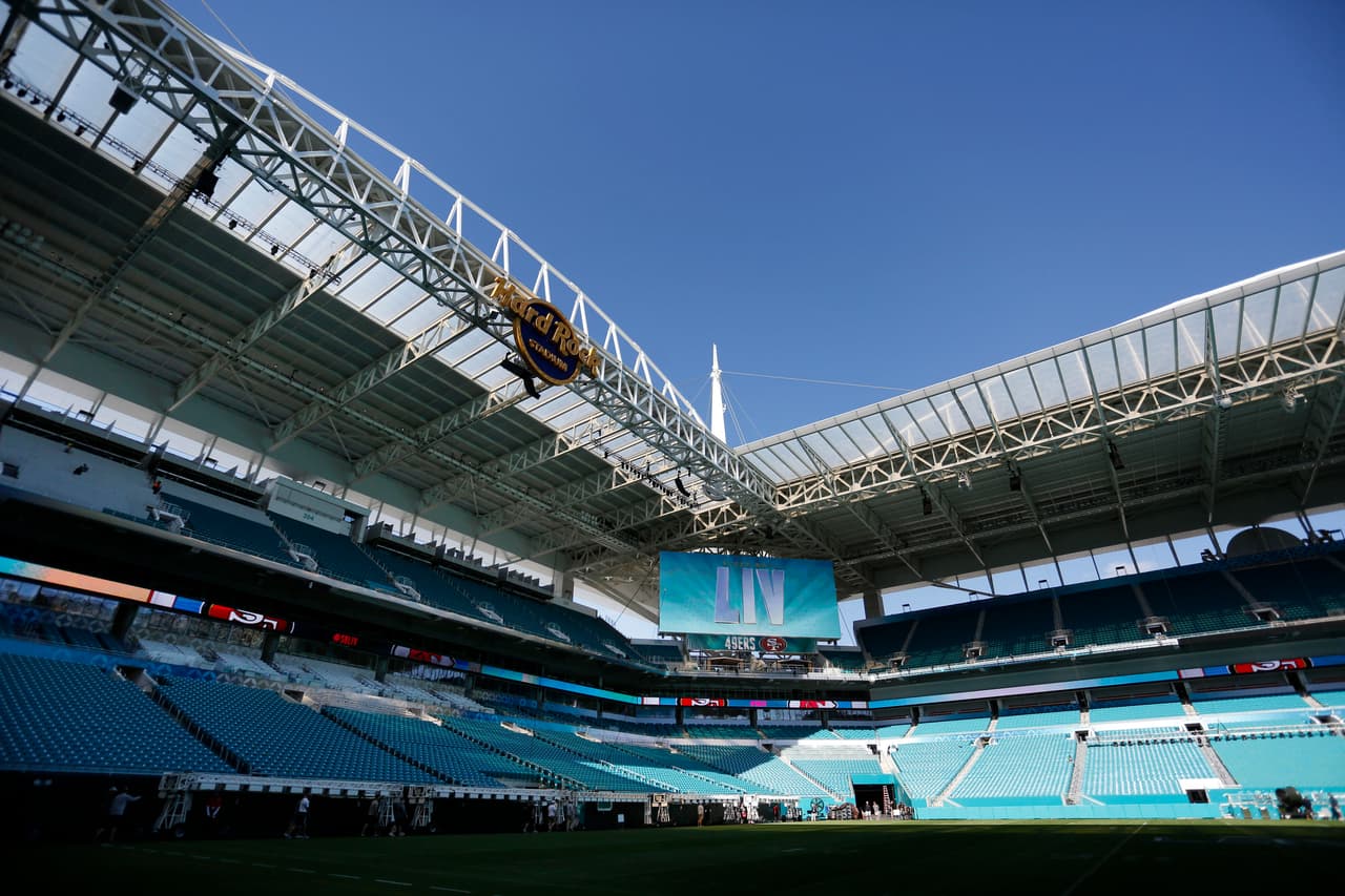 Así está quedando el Hard Rock Stadium para albergar el 2 de febrero el Super Bowl LIV entre Chiefs y 49ers.