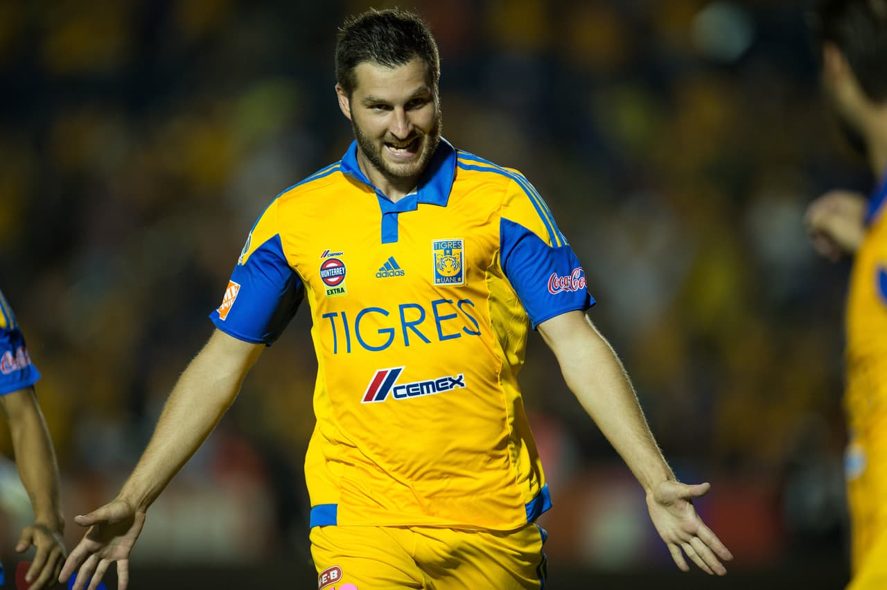 Gignac, superado solo por Benzema y Giroud entre delanteros de la selección francesa