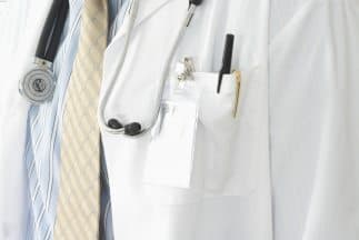 <b>Proveedores de atención médica, que incluyen: </b>
<br>• Hospitales, clínicas • dentistas • farmacias • empresas farmacéuticas y biotecnológicas • • investigación médica y científica • laboratorios • proveedores de servicios de salud • proveedores de servicios de atención médica a domicilio • proveedores de atención veterinaria • proveedores de salud mental • fisioterapeutas y quiroprácticos • dispensarios de cannabis • cualquier servicio sanitario relacionado. 
<br>
<br>Las operaciones de atención médica 
<b>no incluyen gimnasios para hacer ejercicio </b>y ejercicio en instalaciones similares
<br>