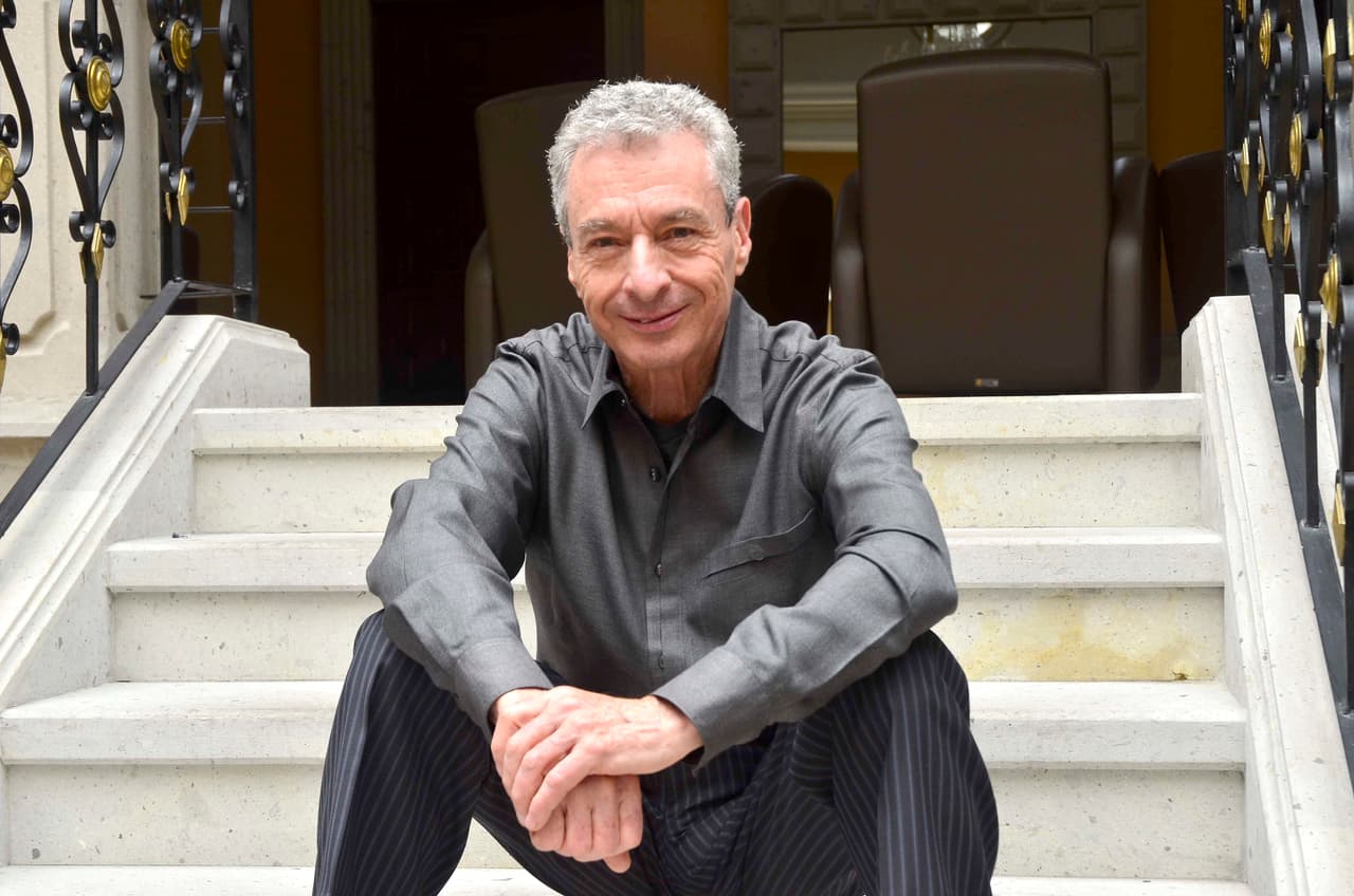 El actor y cantante prestó su voz para el doblaje de uno de los dibujos animados de la nueva película de Pixar, 'Coco', siendo éste su último trabajo.