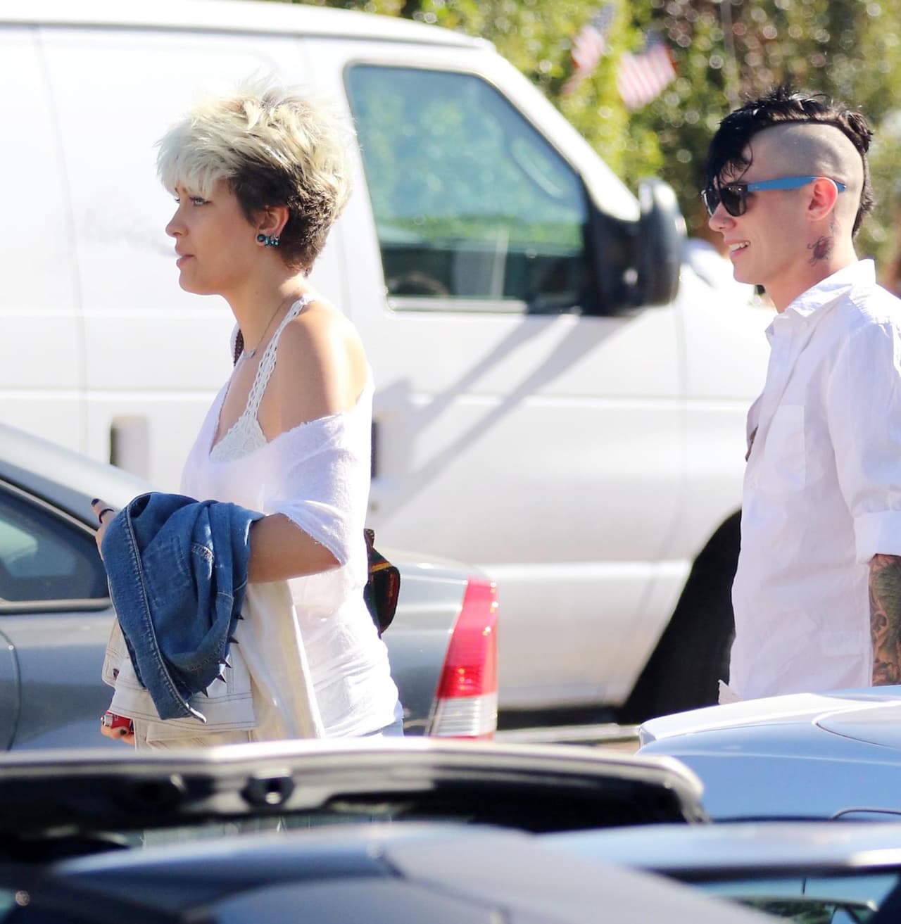 Paris Jackson y Michael Snoddy salieron a comer en Malibú.