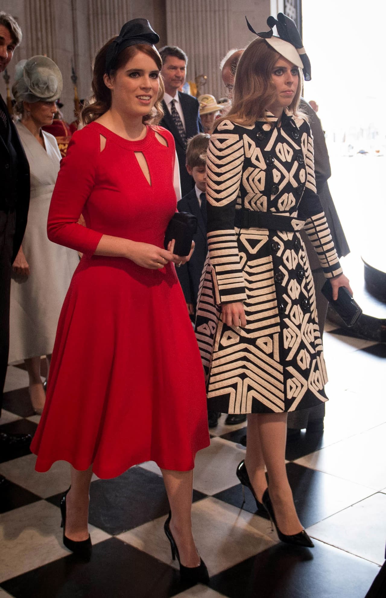 Imágenes de la misa del festejo de la Reina Isabel.