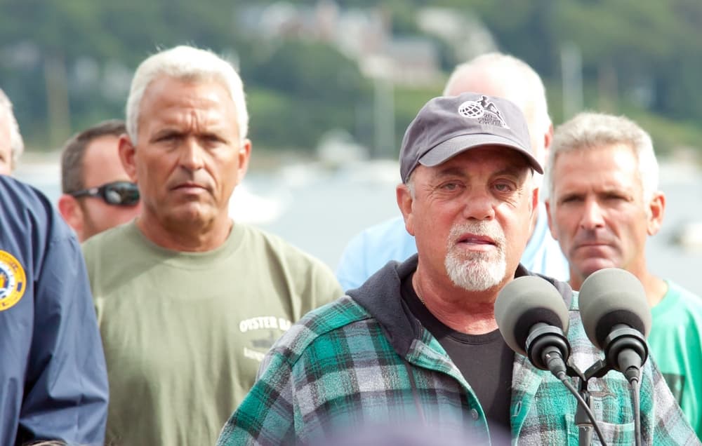 Billy Joel promete $1 millón para salvar escuela de arte