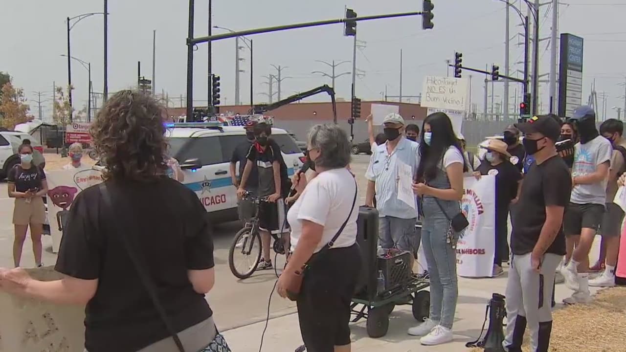 "Deberían irse": pese a oposición de comunidad, inauguran centro de distribución en la antigua planta Crawford