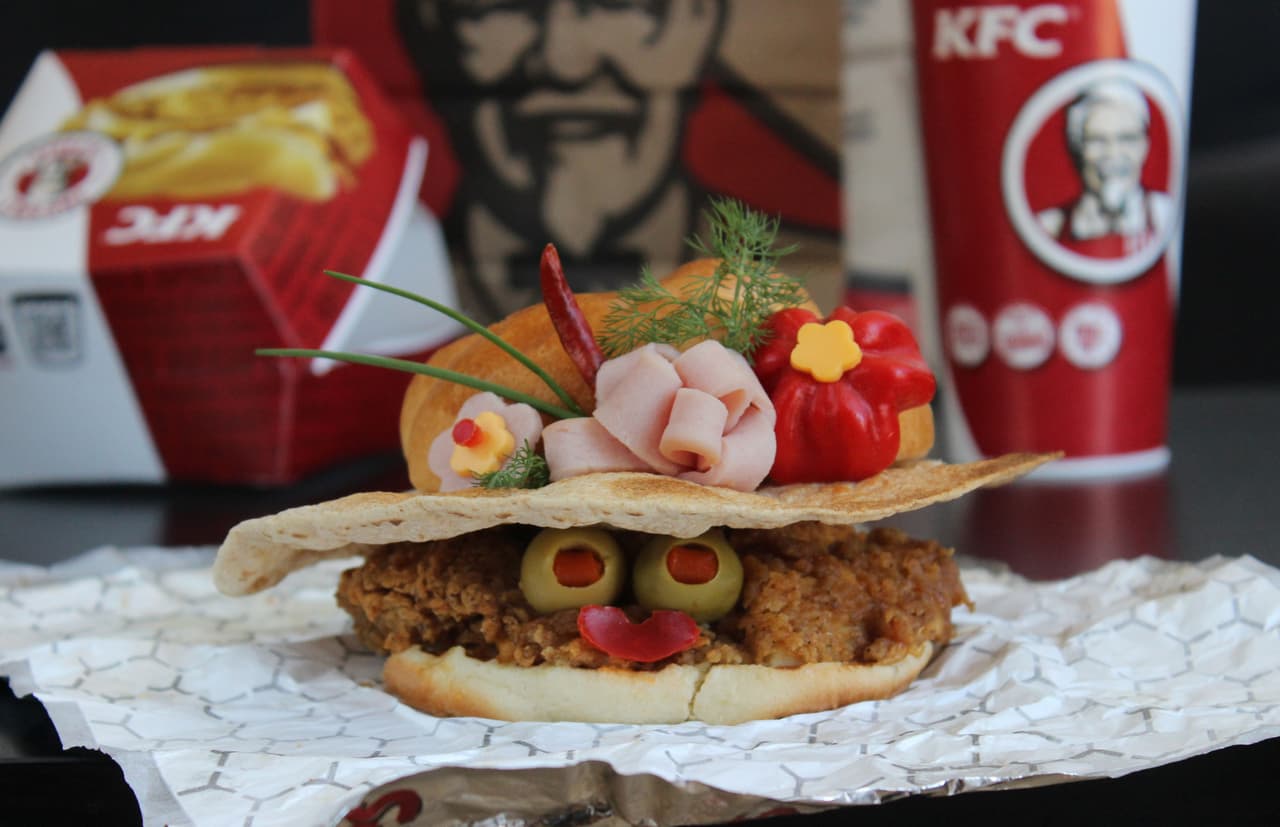 ¡Además de eso, debe preparar estos deliciosos y terroríficos ‘sándwiches monstruos’!