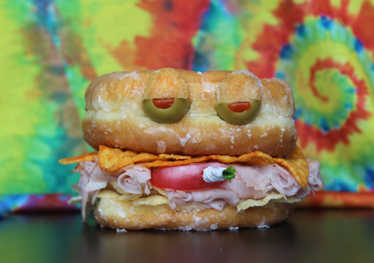 Se mente no deja de pensar en monstruos y comida.