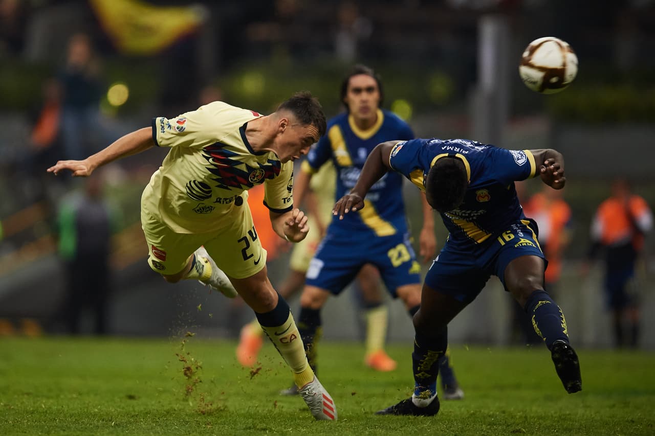 Centro que remata Viñas en el corazón del área para anotar el segundo gol de 'las Águilas'.