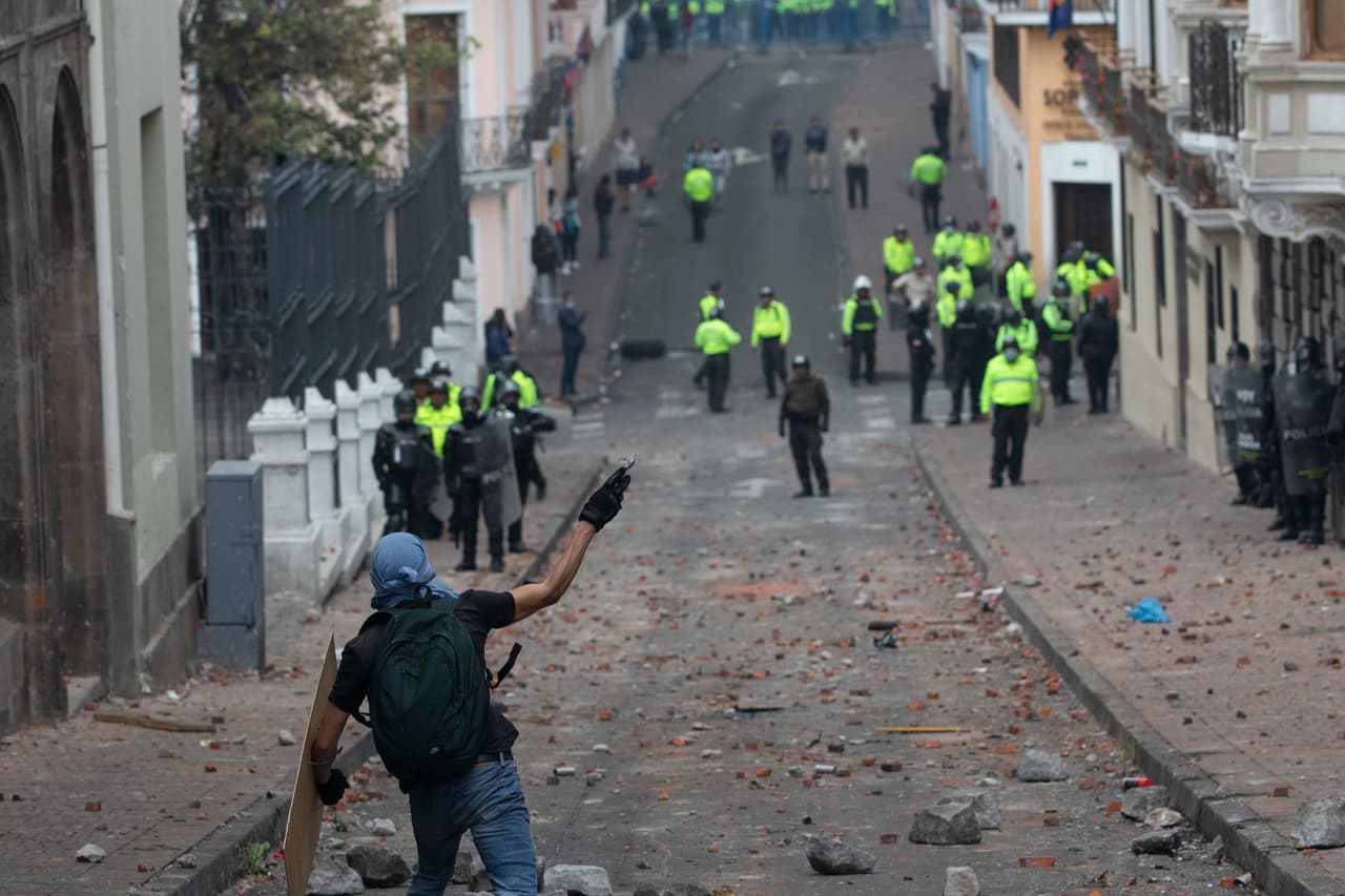 Las protestas estallaron tras un acuerdo por más de 4.200 millones de dólares con el Fondo Monetario Internacional.