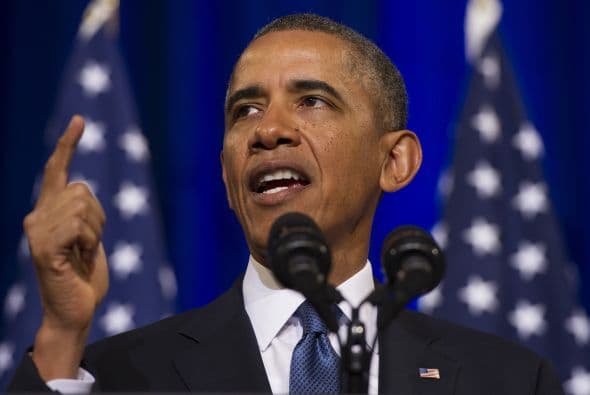 EEUU amenaza a China y Rusia con 'consecuencias' por la huida de Snowden. El presidente Obama afirma que su país utilizará 'todas las vías legales' para detenerne a su compatriota en suelo ruso.