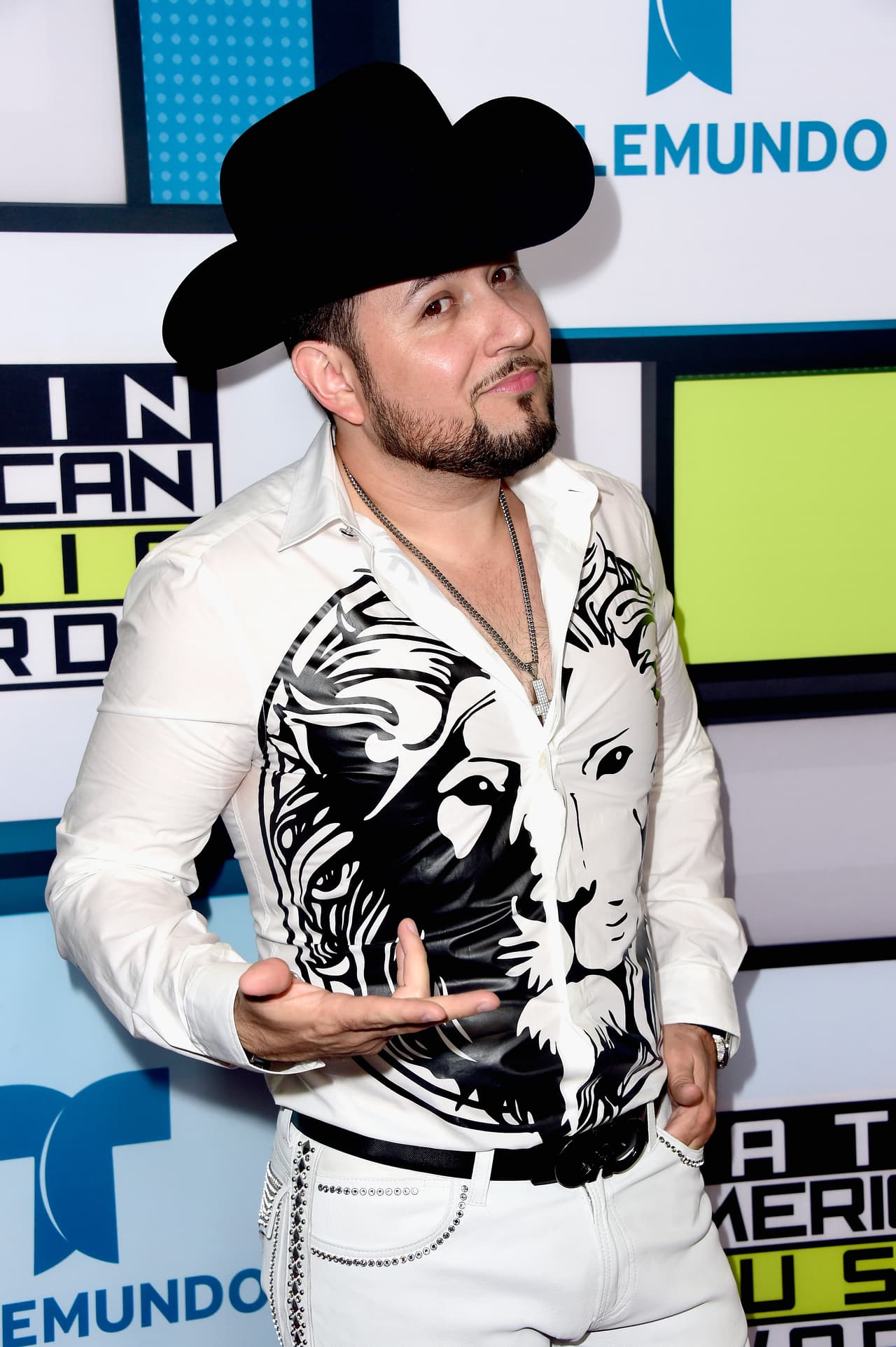 Roberto Tapia: el cantante mexicano fue acusado por abuso sexual con una menor de edad, de 16 años, en Tijuana.