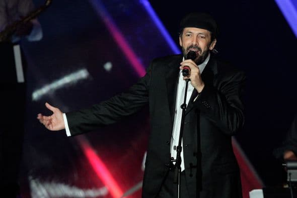 5. ¿Sabes cuál es el álbum que consagró a Juan Luis Guerra como uno de los más influyentes en la música latina?