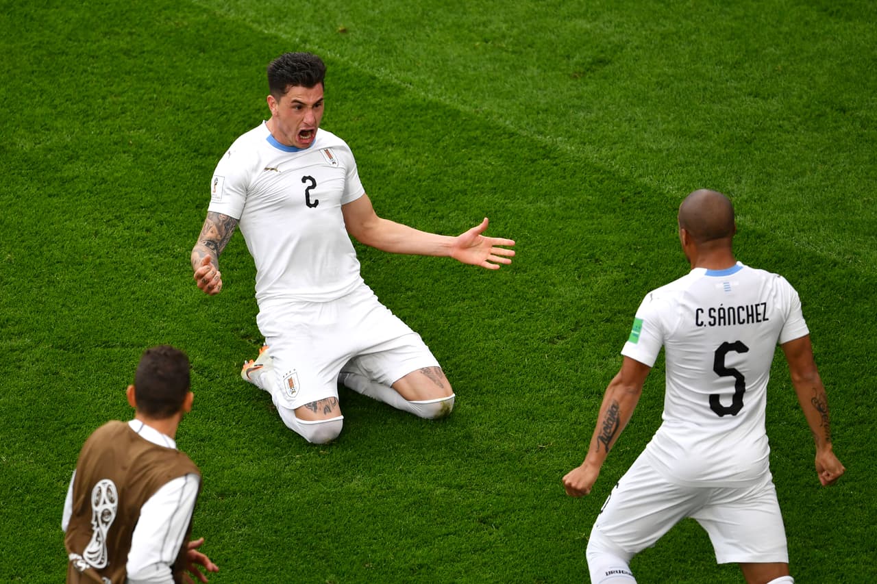 José María Giménez no solo detuvo el ataque de Egipto en el duelo de presentación de Uruguay, sino que terminó siendo el héroe al anotar el único gol del partido a los 89'.
