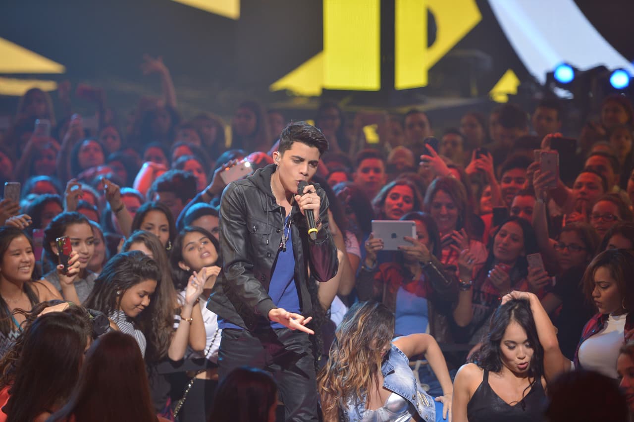 La semifinal de La Banda no estuvo apta para cardíacos. Johann se fue, Laura lloró y los Storm Troopers metieron más miedo que los jueces. Reik y Luis Coronel fueron los inviitados de la noche. Y conocimos al cuarto juez.