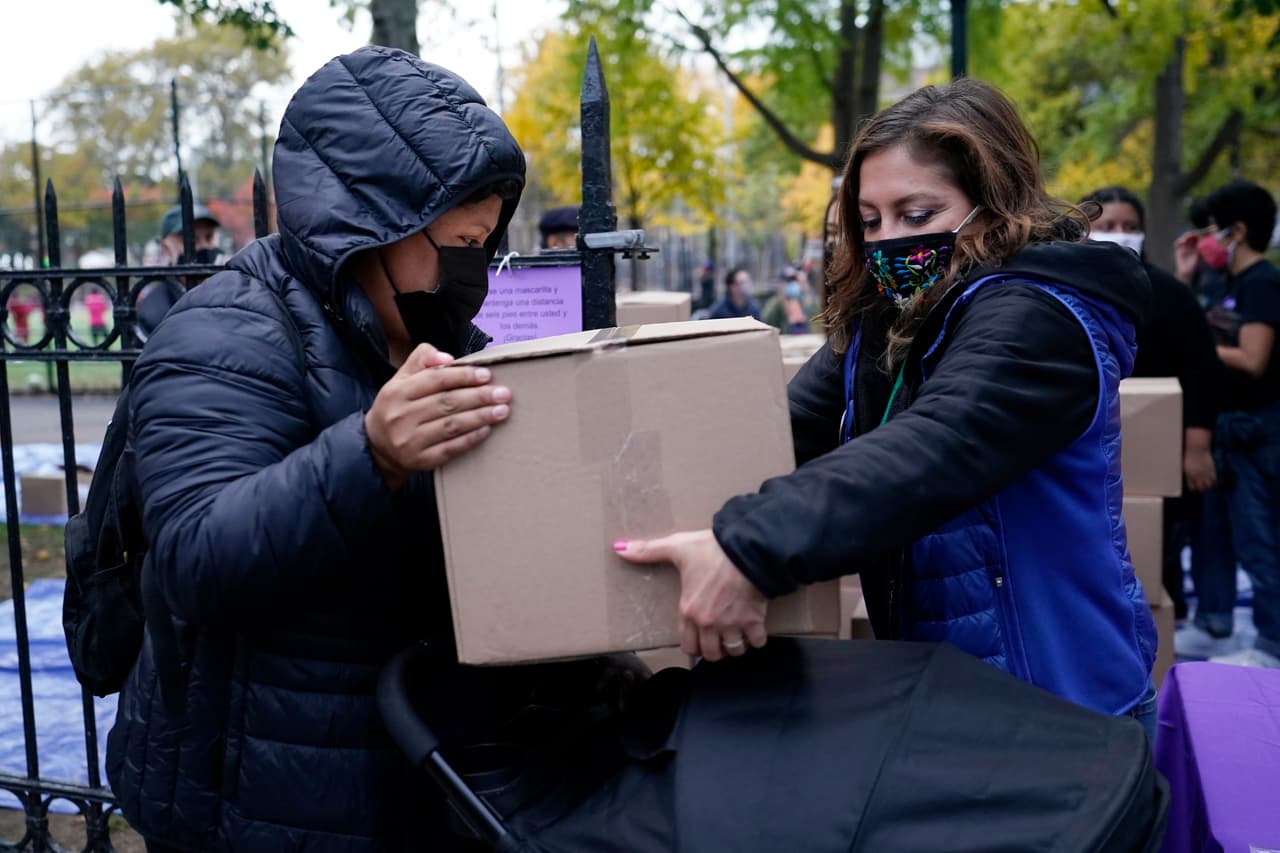 La demócrata Jessica Gonzalez-Rojas, fue electa por el distrito 34 en la Asamblea Estatal de Nueva York en las elecciones generales. Según los datos preliminares de la Junta Electoral del Nueva York, al finalizar el miércoles 4 de noviembre, contaba con el 60.30% de los votos escrutados.
<br>
<br>"Me siento honrada por la confianza depositada en mí por la gente de Corona, E. Elmhurst, Jackson Heights y Woodside. Esta victoria es la culminación de una coalición amplia y diversa que se propuso construir una campaña de base sobre soluciones impulsadas por las personas a los desafíos que enfrentan nuestras comunidades", escribió Gonzalez-Rojas en un tuit.