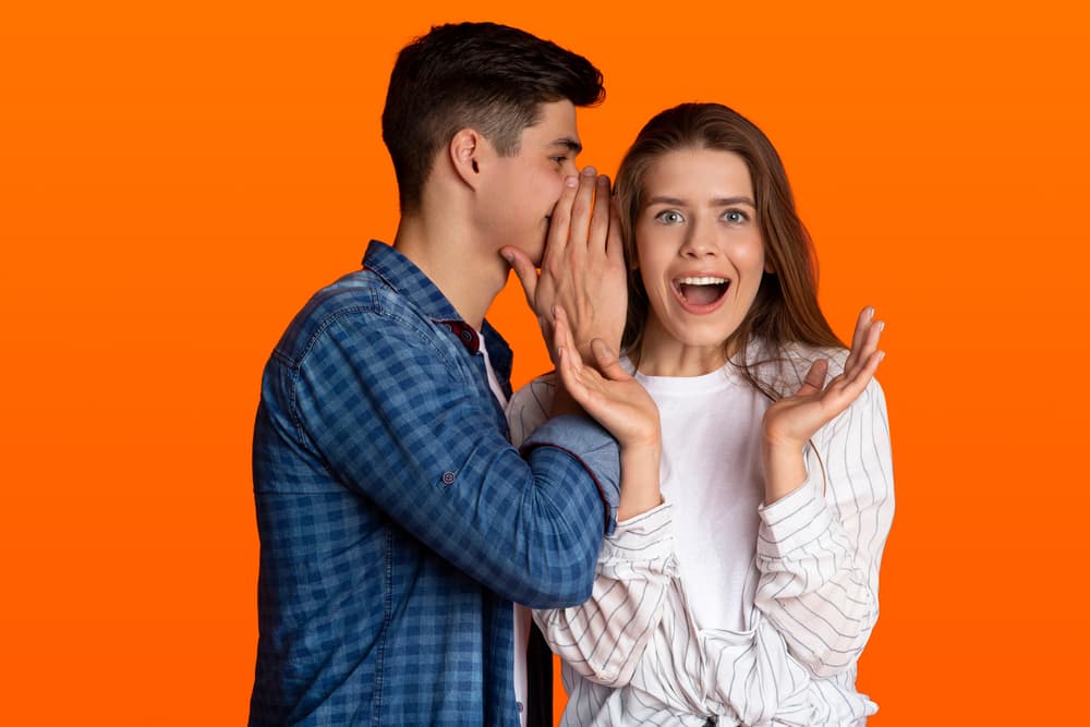 Te espera una revelación muy importante de alguien que ha estado manteniendo en secreto sus sentimientos y ahora te los revelará.
<br>