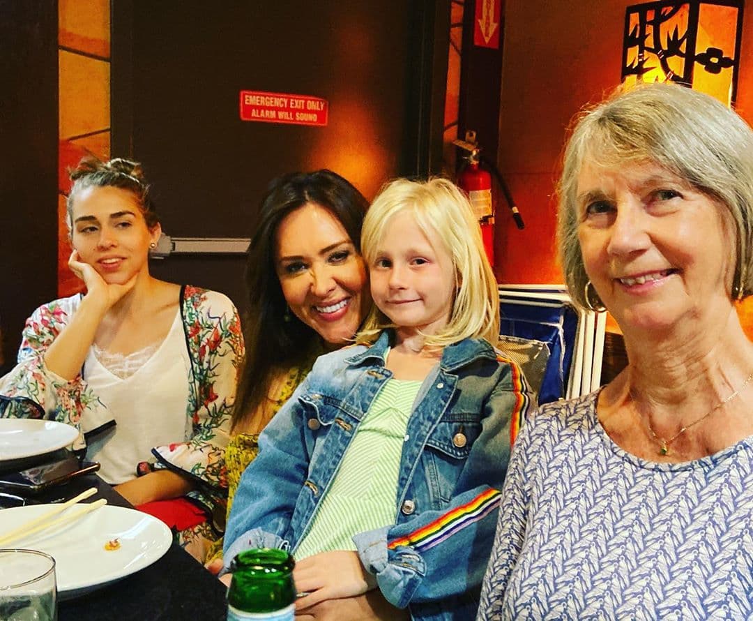 La pareja ha mostrado momentos familiares en sus perfiles de redes sociales y los seguidores de Tanya le han preguntado en diversas ocasiones cuál es el parentezco con la bella niña.