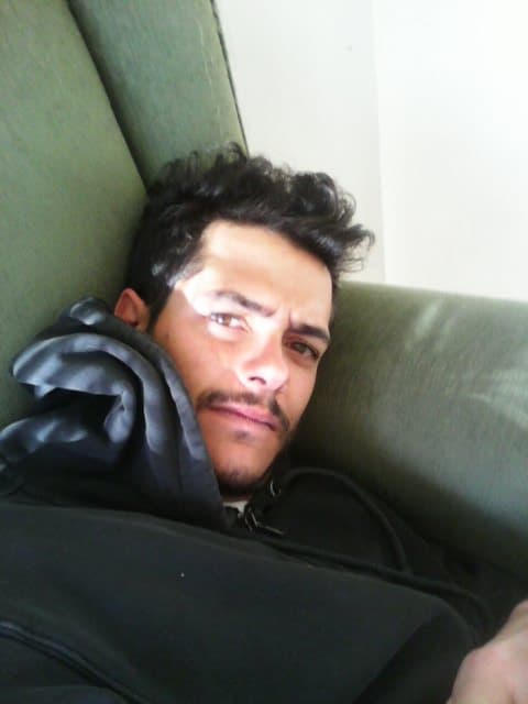 Alfonso nació en la Ciudad de México el 13 de marzo de 1985.