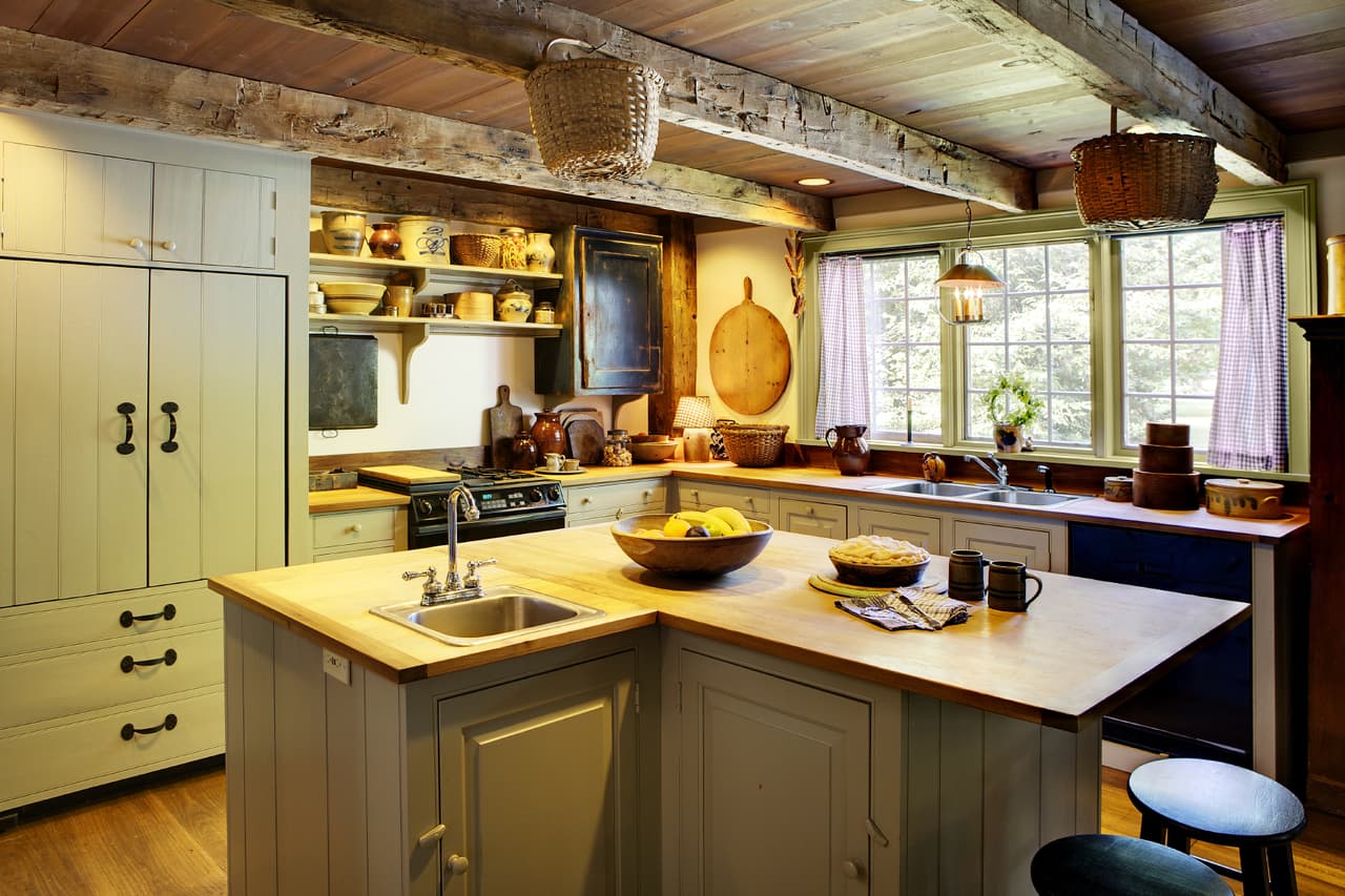 El cobre en tendencia. Este material luce especialmente en accesorios de cocina.