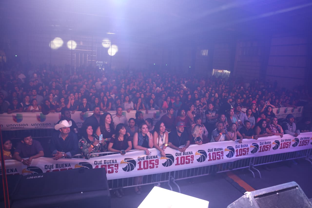 Y el Rawhide Event Center remeció con sus presentaciones.