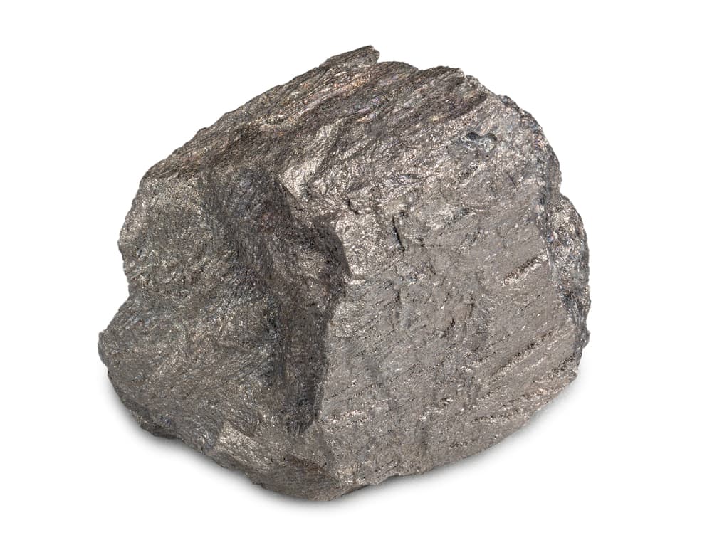 <b>ARIES</b>
<br>El hierro es el metal de la guerra y a ti te ofrece la fuerza para ponerte en marcha en cualquier proyecto. Debes controlar la pasión que siempre pones en todo lo que emprendes para que no se ponga en tu contra. Sé bien cuidadoso con eso.