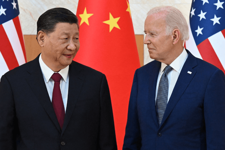 Se vuelve a encender la tensión entre China y EEUU: Biden le dice dictador a Xi y Pekín responde