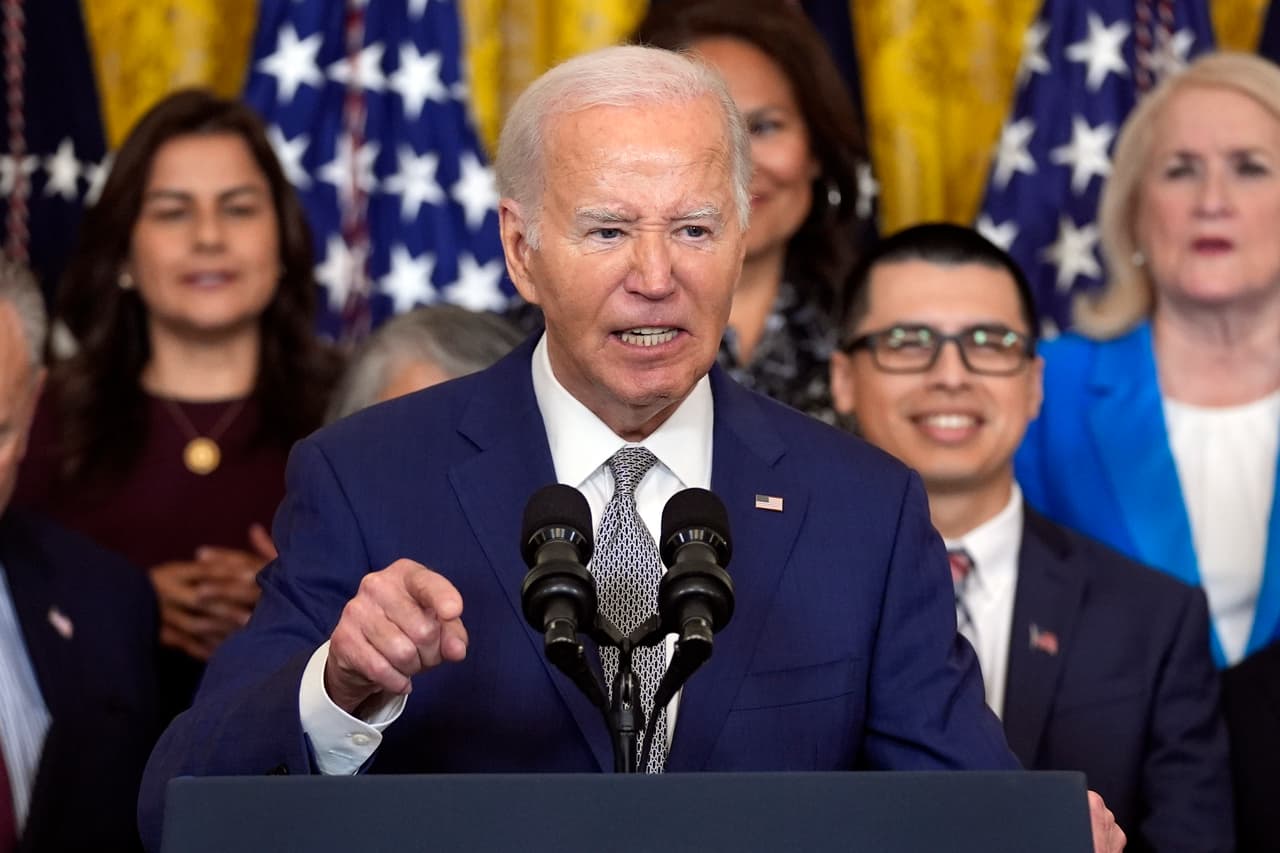 Una semana de noticias migratorias: el plan de Biden para algunos indocumentados, un fallo de la Corte Suprema y permisos de trabajo