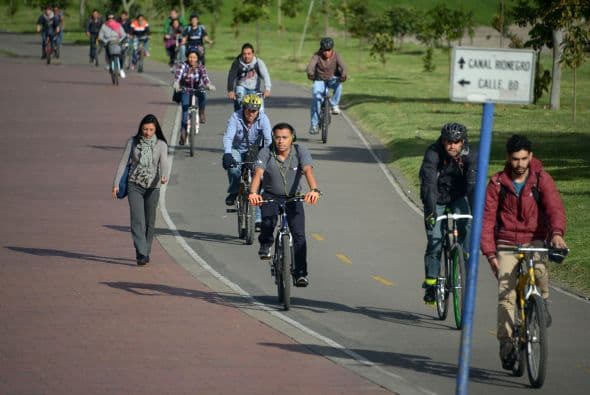 La mayoría de las personas optó por utilizar sus bicicletas para llegar a sus espacios de trabajo y para desplazarse por la ciudad,