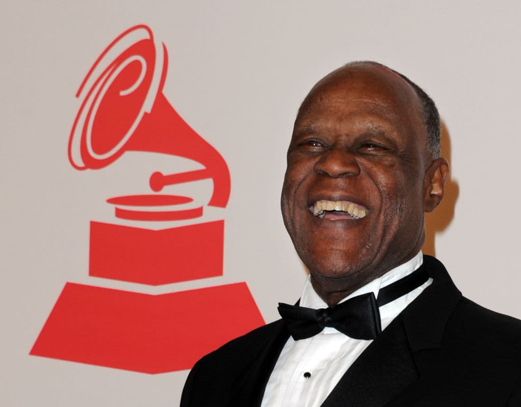 Sin embargo, su legado continúa, pues sigue recordado como uno de los artistas dominicanos más exitosos de todos los tiempos, quien fue reconocido con seis Latin Grammys, entre otros reconocimientos. 
<br>