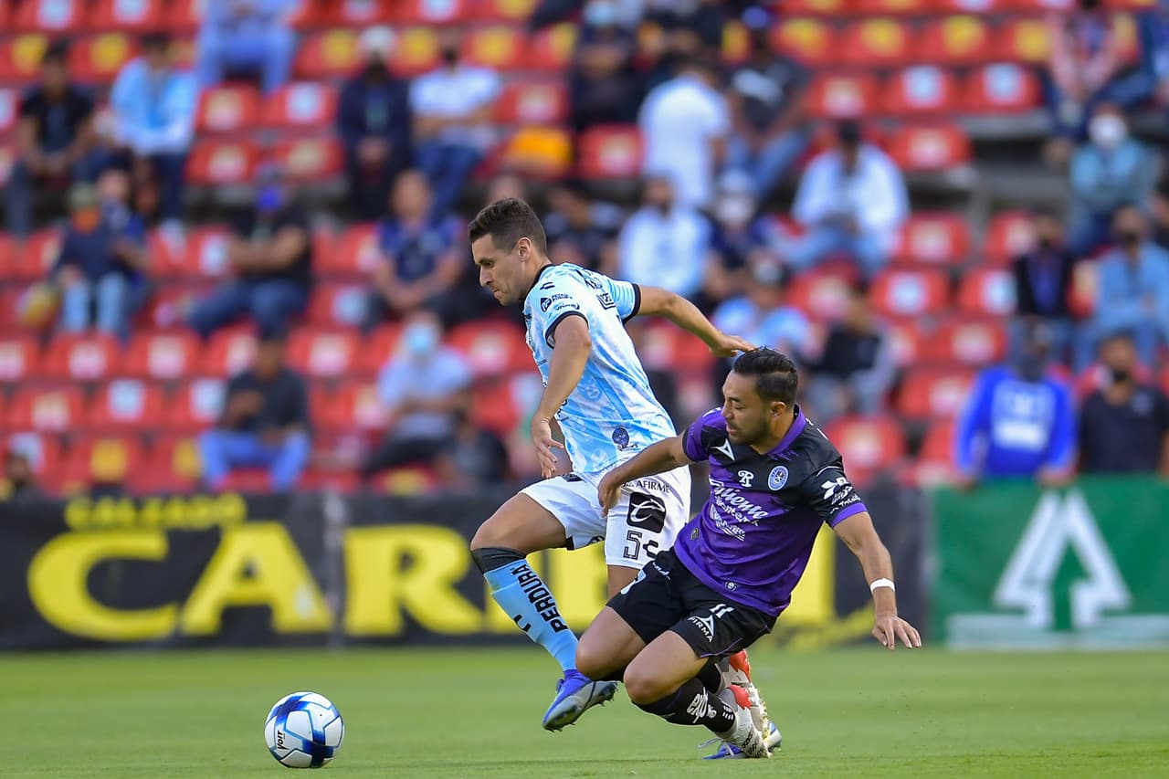 Los Gallos salen b ravos frente a Mazatlán y aseguran los puntos tras vencer 2-0 a los cañoneros.